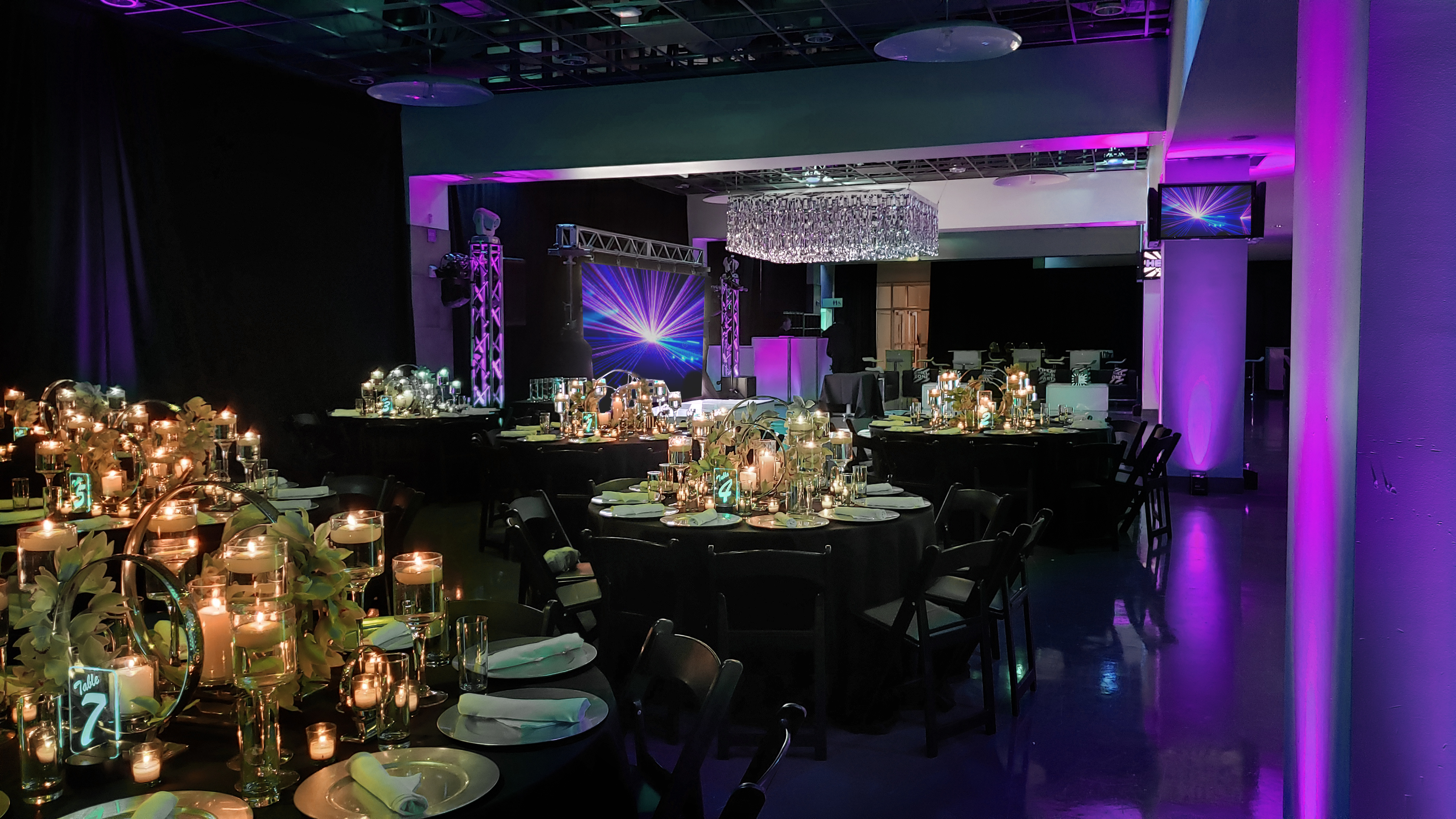 Trackside — Meadowlands Racing & Entertainment