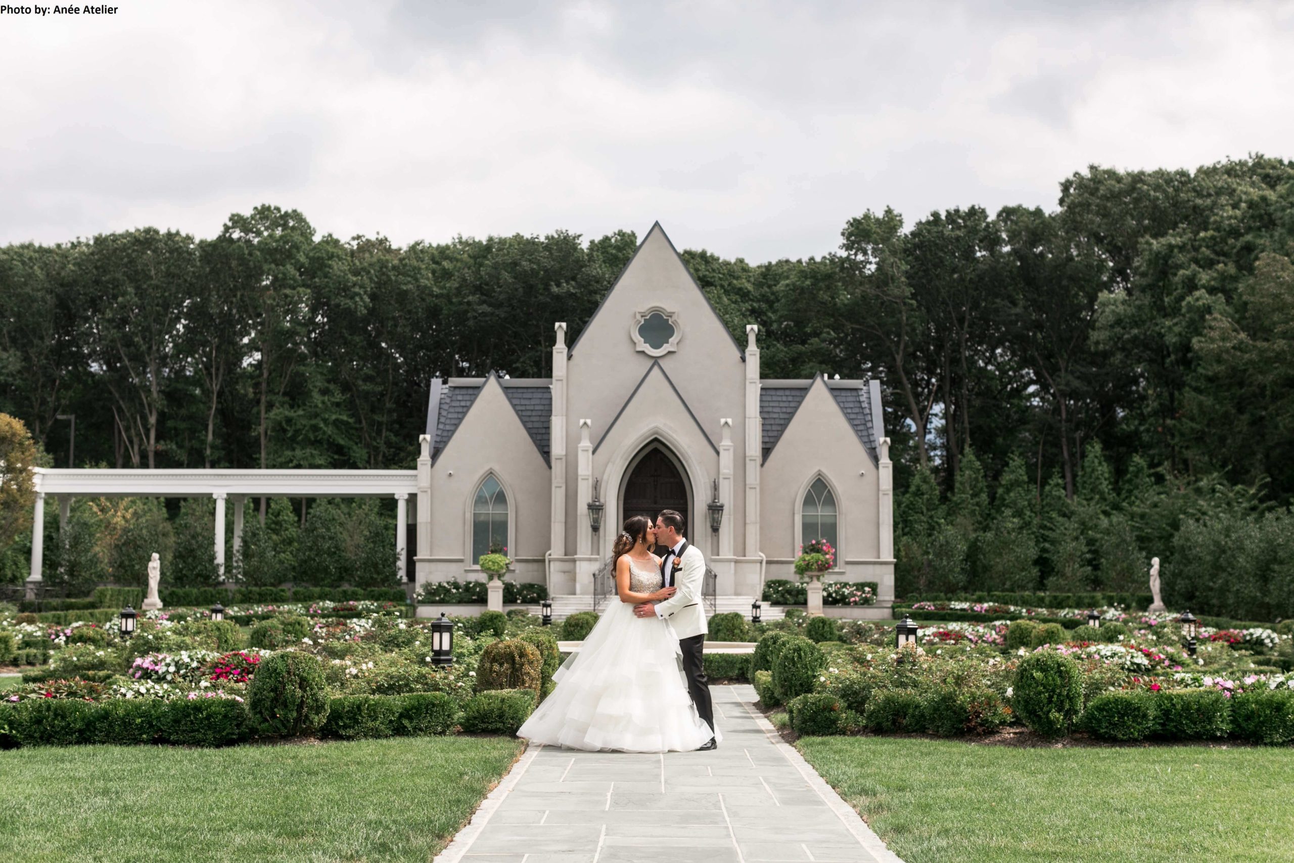 Flagstone Patio & Gardens — Park Chateau Estate & Gardens