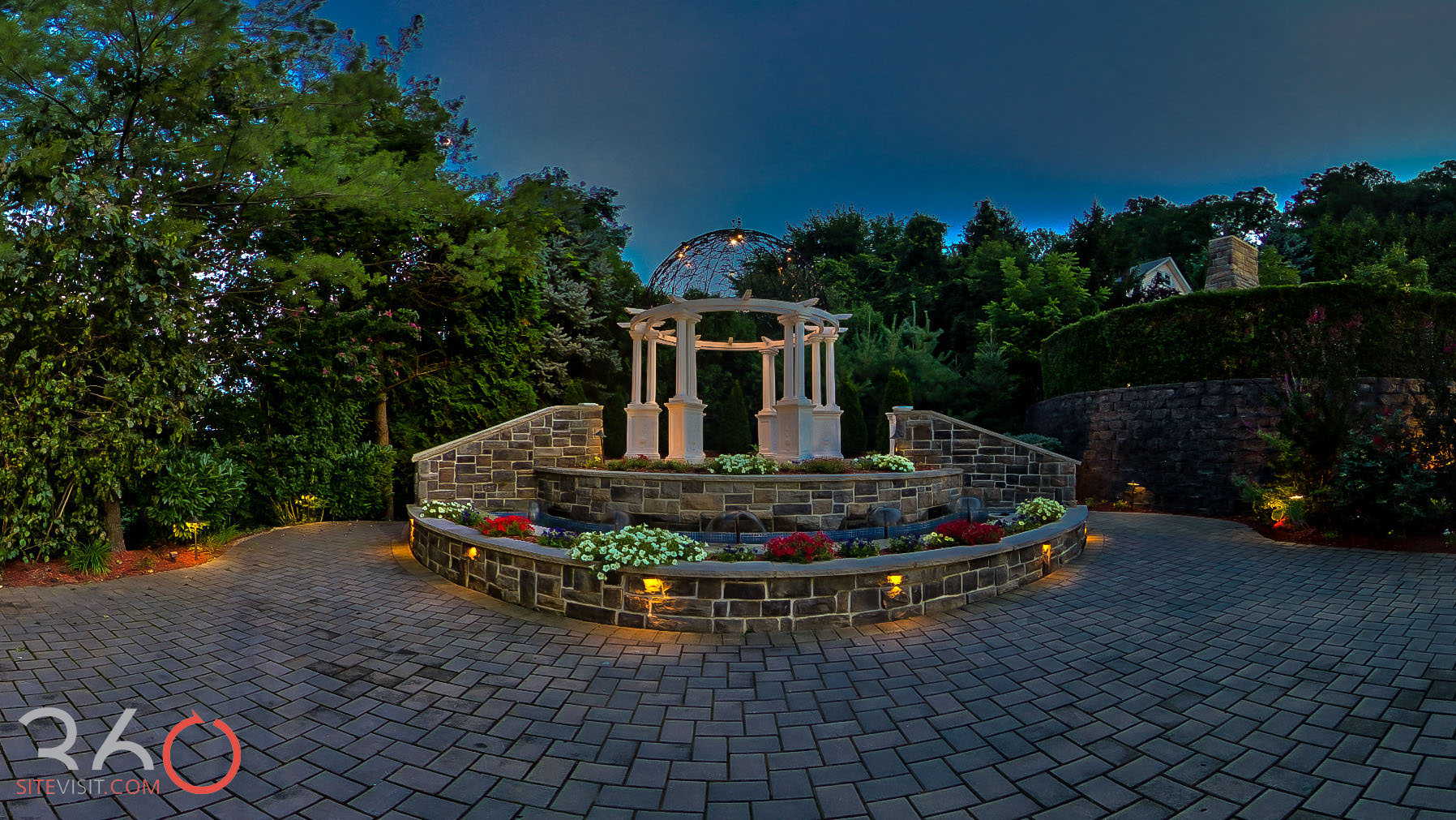 Private Garden & Gazebo — Valley Regency